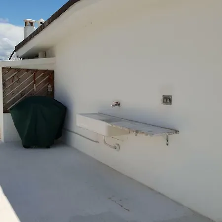 Terrazza Sul Mare The Lighthouse Apartamento Paola